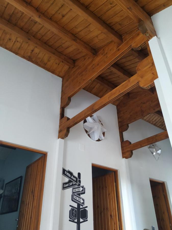 La Casa Del Estanque Villa Olocau del Rey Eksteriør billede