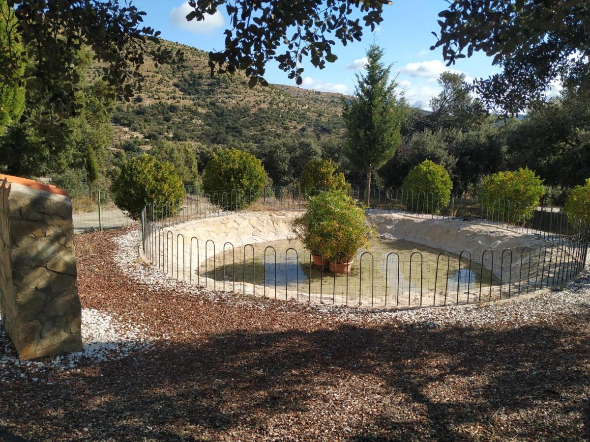 La Casa Del Estanque Villa Olocau del Rey Eksteriør billede